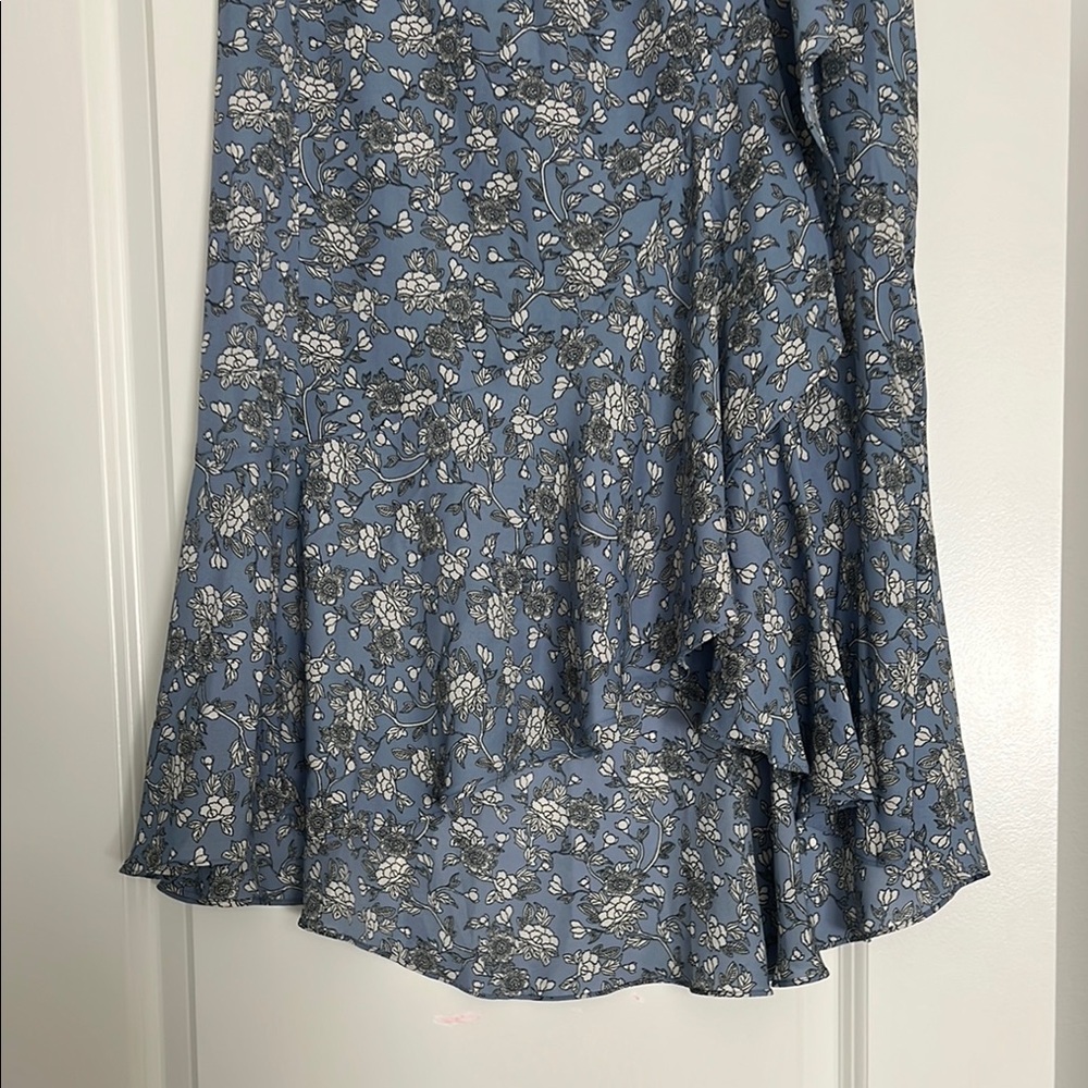 Max Studio Light Blue Maxi Floral Wrap Skirt with Bow tie waist band size XS - Picture 5 of 9